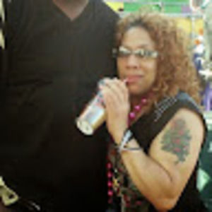 Meet your Posher, Renee